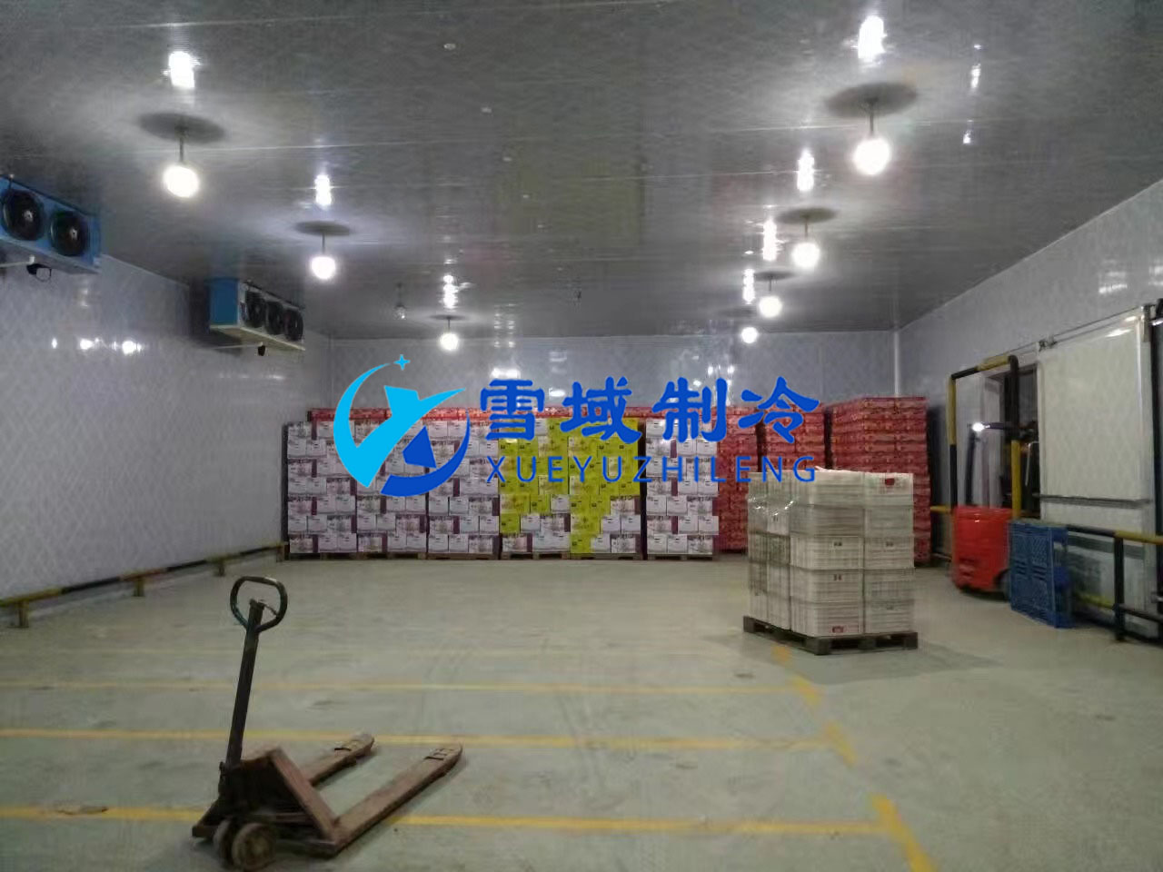 南京某水果公司水果冷庫(kù)現(xiàn)場(chǎng)圖片 南京某水果公司水果冷庫(kù)現(xiàn)場(chǎng)圖片